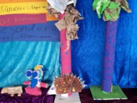 K3: Ausstellung in der Drei-Religionen-Schule